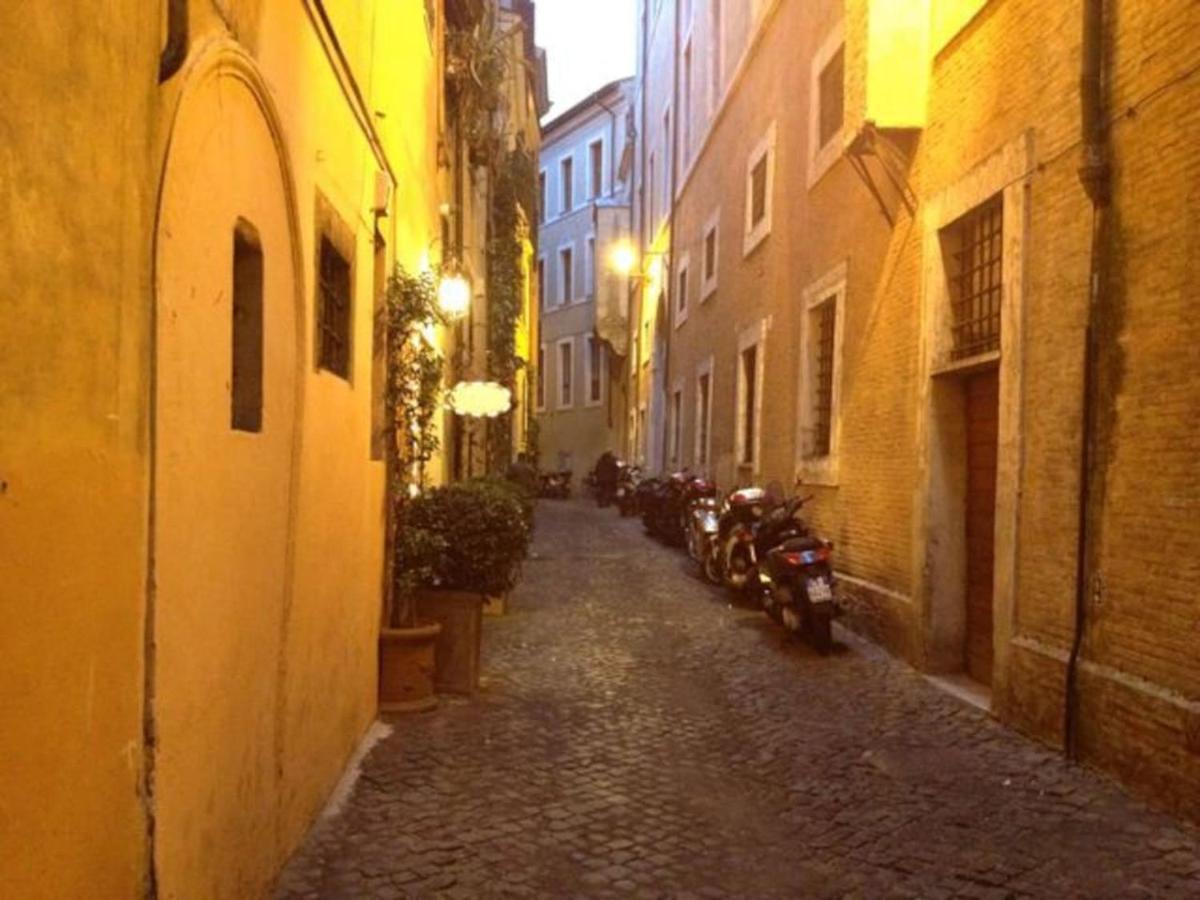 Casina Roma, 2 Min To Piazza Navona Apartment Exterior photo